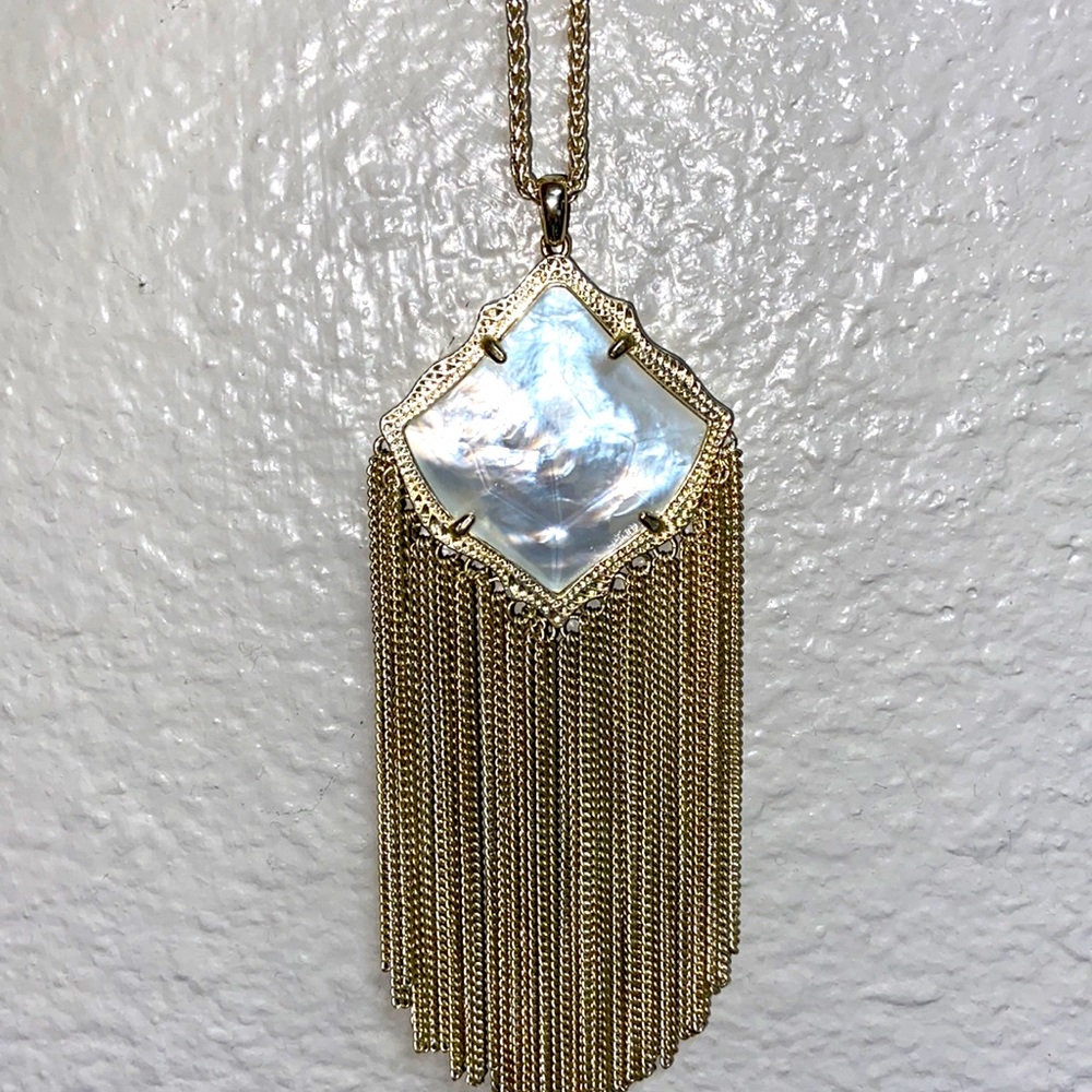 Adjustable Gold Kendra Scott Necklace In Ivory